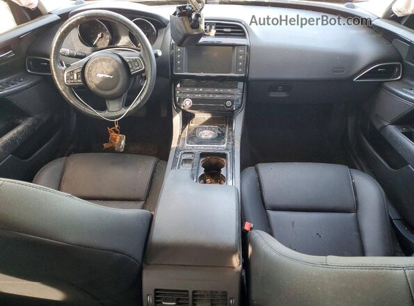 SAJAR4FX9JCP39245 2018 JAGUAR XF Black Առջևի վահանակի տեսք