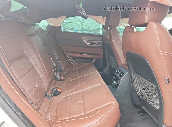 SAJBG4BVXGCY08189 2016 JAGUAR XF White Rear seats view