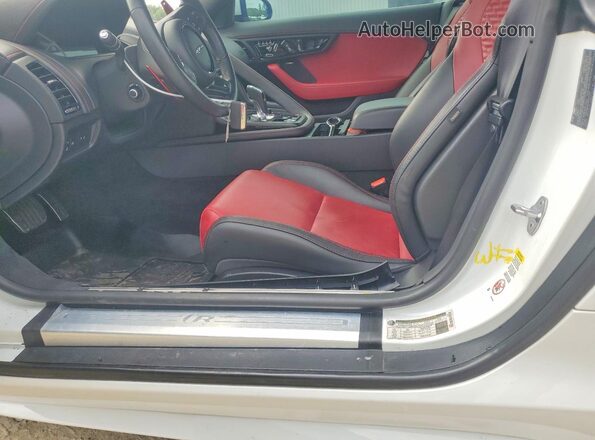 SAJD51FEXMCK72931 2021 JAGUAR F-TYPE Белый Вид подкапотного пространства
