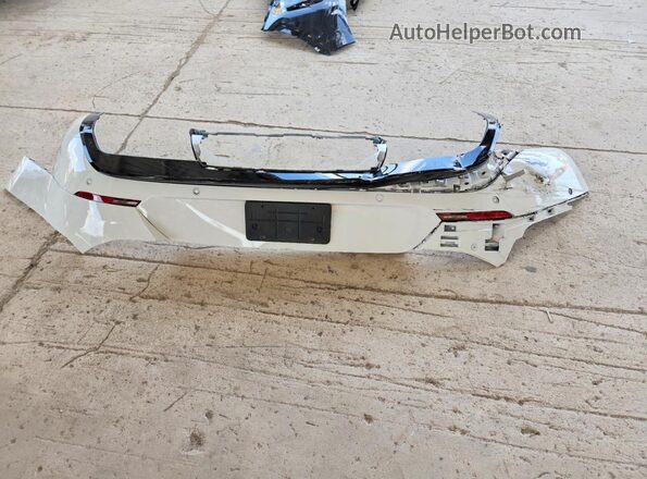 SAL1L9FUXRA400528 2024 LAND ROVER RANGE White Շարժիչի բաժամունքի տեսք