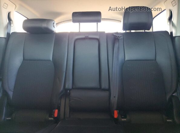 SALCP2BG0HH705594 2017 LAND ROVER DISCOVERY White Widok tylnych siedzeń