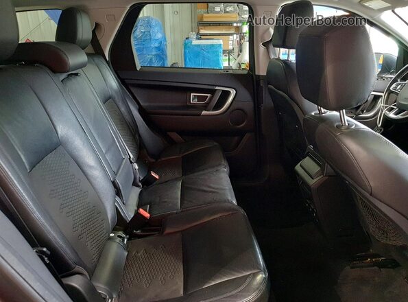 SALCP2FX1KH809321 2019 LAND ROVER DISCOVERY Gray Widok wnętrza z tyłu