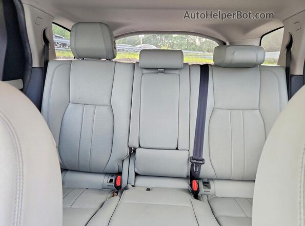 SALCP2RX6JH745156 2018 LAND ROVER DISCOVERY Синий Вид задних сидений