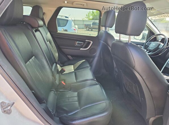 SALCR2BG4HH690673 2017 LAND ROVER DISCOVERY White Widok wnętrza z tyłu