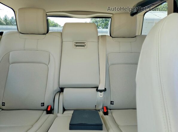 SALGS2SV6KA555425 2019 LAND ROVER RANGE Black Rear seats view