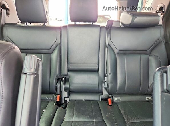 SALRG2RV7L2416397 2020 LAND ROVER DISCOVERY White Rear seats view