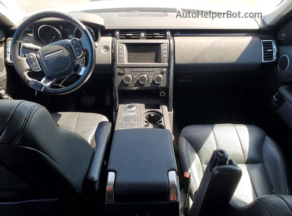 SALRGBBV3HA044239 2017 LAND ROVER DISCOVERY White Вид панелі приладів