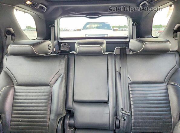 SALRHBBV0HA043840 2017 LAND ROVER DISCOVERY Gray Հետևի նստատեղերի տեսք