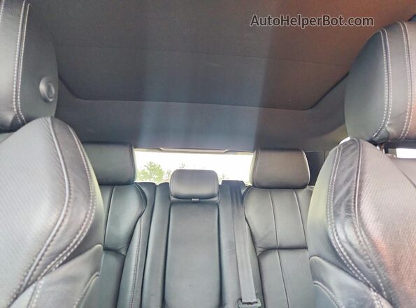 SALVP2RX3JH322642 2018 LAND ROVER RANGE White Rear seats view