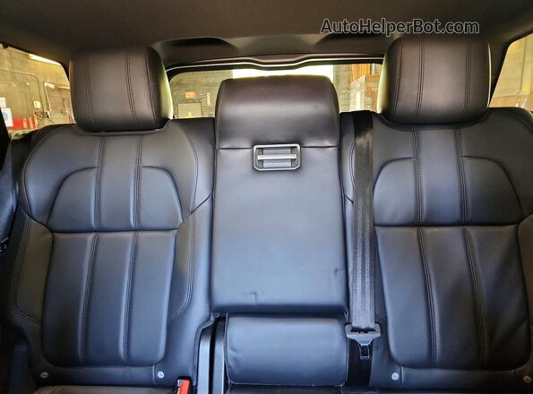 SALWR2FV0HA178147 2017 LAND ROVER RANGE Черный Вид задних сидений