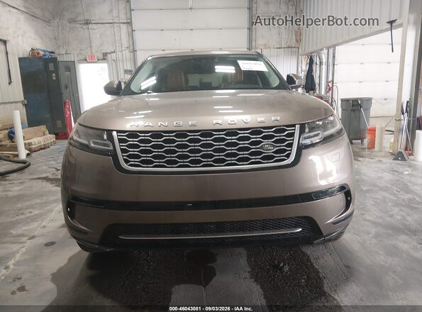 SALYC2RV3JA702788 2018 LAND ROVER RANGE ROVER VELAR Золотой Вид щитка приборов
