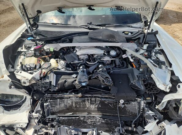 SCBBR6ZG2NC098183 2022 BENTLEY OTHER White Widok wnętrza z tyłu