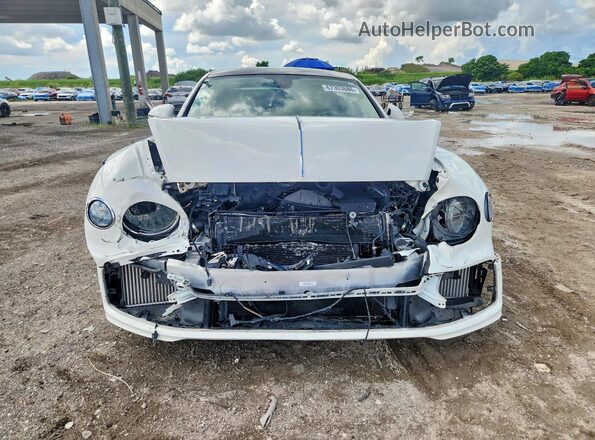 SCBBR6ZG2NC098183 2022 BENTLEY OTHER White Widok z przodu
