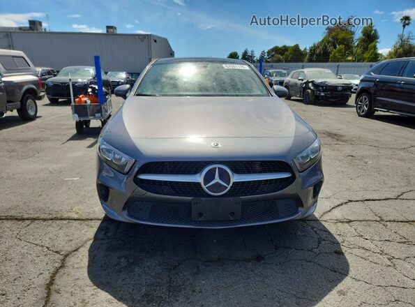 W1K3G4EB9NJ376181 2022 MERCEDES-BENZ A Gray Вид спереду
