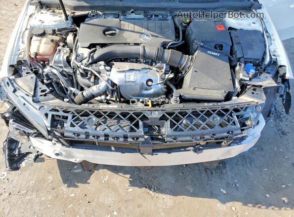 W1K3G4FB0NJ362989 2022 MERCEDES-BENZ A White Rear interior view