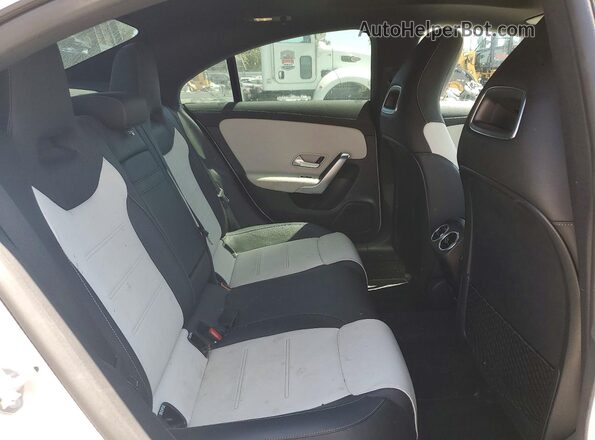 W1K5J5DB8MN131400 2021 MERCEDES-BENZ CLA-CLASS Белый Вид задних сидений