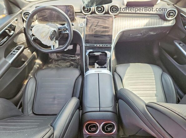 W1KAF4GB1PR106146 2023 MERCEDES-BENZ C White Vista del salpicadero