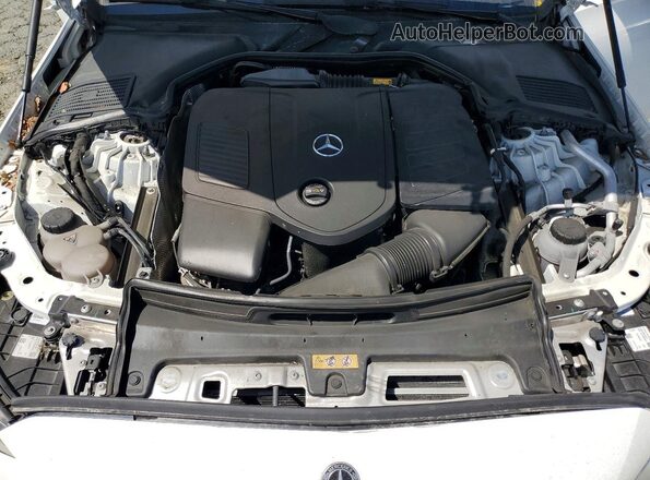 W1KAF4HB2NR067935 2022 MERCEDES-BENZ C White უკანა სალონის ხედი