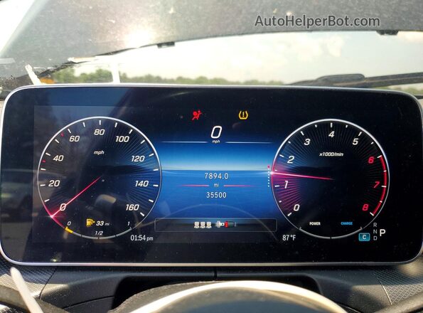 W1KAF4HB4RR163782 2024 MERCEDES-BENZ C Black Instrument cluster view