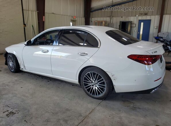 W1KAF4HB6RR210956 2024 MERCEDES-BENZ C White Trasero izquierdo