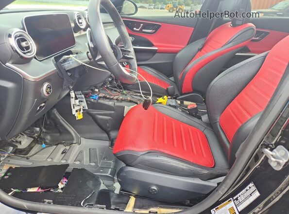 W1KAF4HB7SR249075 2025 MERCEDES-BENZ C Black Front interior view