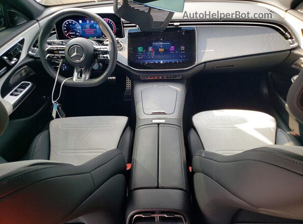 W1KLF6DB1SA168288 2025 MERCEDES-BENZ E Blue Widok deski rozdzielczej