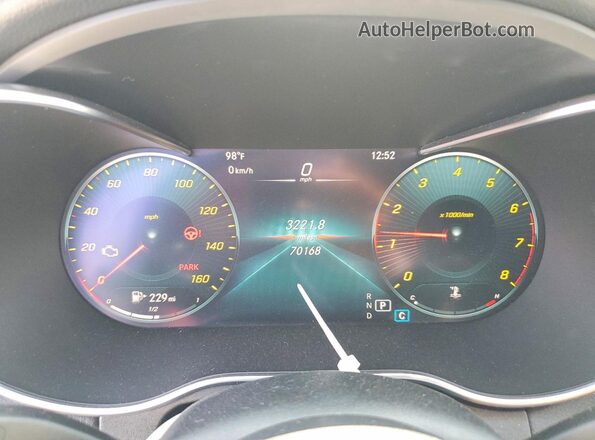 W1KWF8DB1LR569996 2020 MERCEDES-BENZ C Charcoal Widok zestawu wskaźników