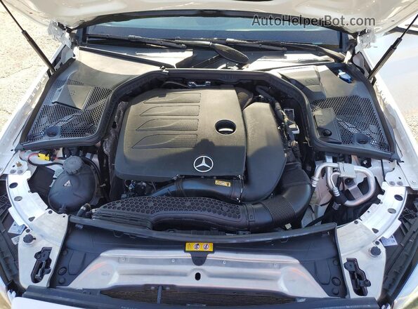 W1KWF8DB1LR590668 2020 MERCEDES-BENZ C White Widok wnętrza z tyłu
