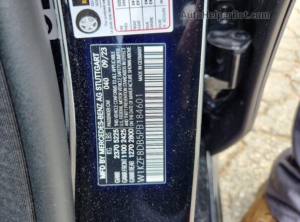 W1KZF8DB5PB184601 2023 MERCEDES-BENZ E Black Widok komory silnika