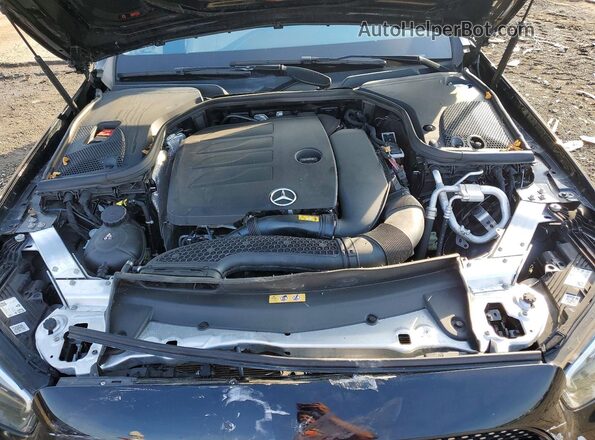 W1KZF8EB6NB055892 2022 MERCEDES-BENZ E Black Rear interior view