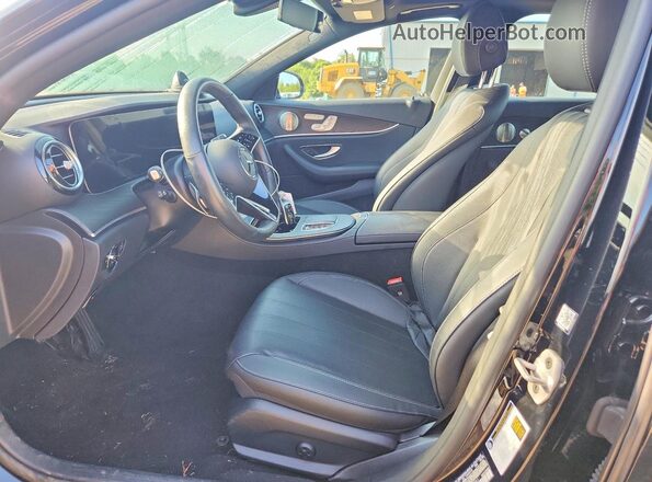 W1KZF8EBXPB185841 2023 MERCEDES-BENZ E Black წინა სალონის ხედი