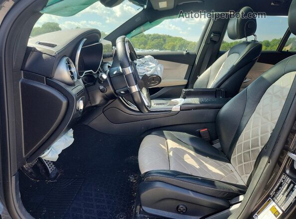 W1N0G6EB4MV318522 2021 MERCEDES-BENZ GLC-CLASS Black Front interior view