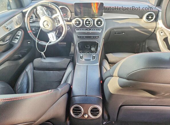 W1N0G6EB7MF894096 2021 MERCEDES-BENZ GLC-CLASS Black Dashboard view