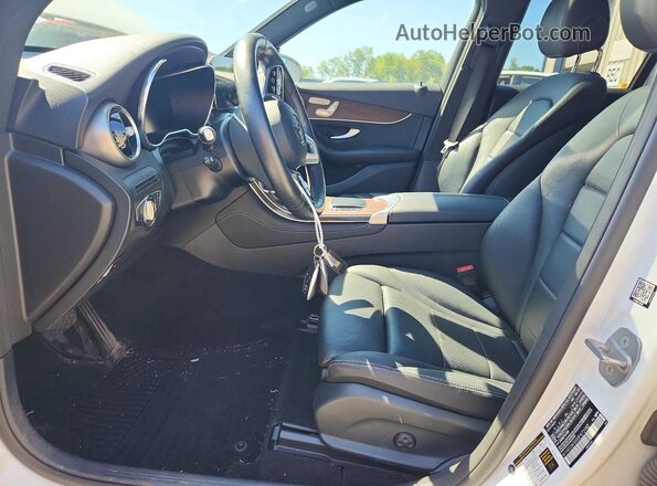 W1N0G8EBXMF873982 2021 MERCEDES-BENZ GLC-CLASS White Vista interior delantera
