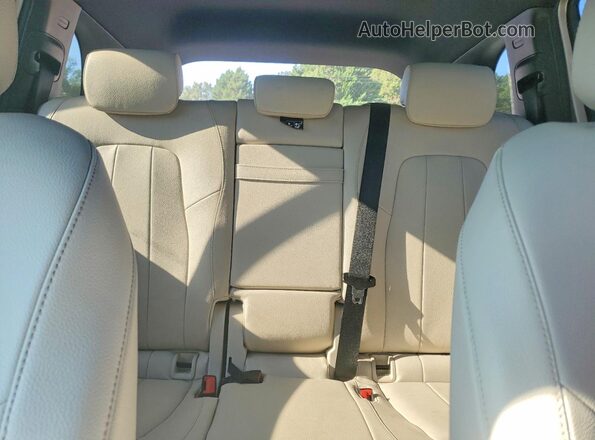 W1N4M4HB0MW110397 2021 MERCEDES-BENZ GLB-CLASS Silver Vista de los asientos traseros