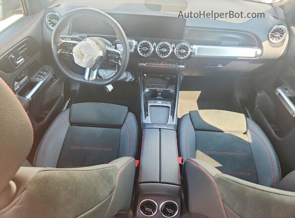 W1N4M4HB2SW422749 2025 MERCEDES-BENZ GLB-CLASS White Առջևի վահանակի տեսք