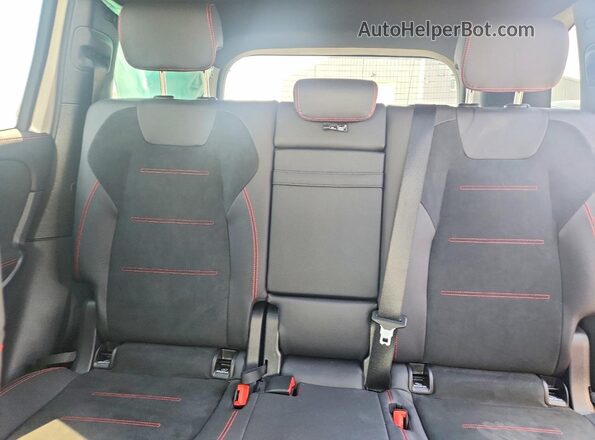 W1N4M4HB2SW422749 2025 MERCEDES-BENZ GLB-CLASS White Հետևի նստատեղերի տեսք