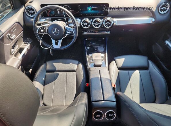 W1N4M4HB5LW022590 2020 MERCEDES-BENZ GLB-CLASS Black წინა პანელის ხედი