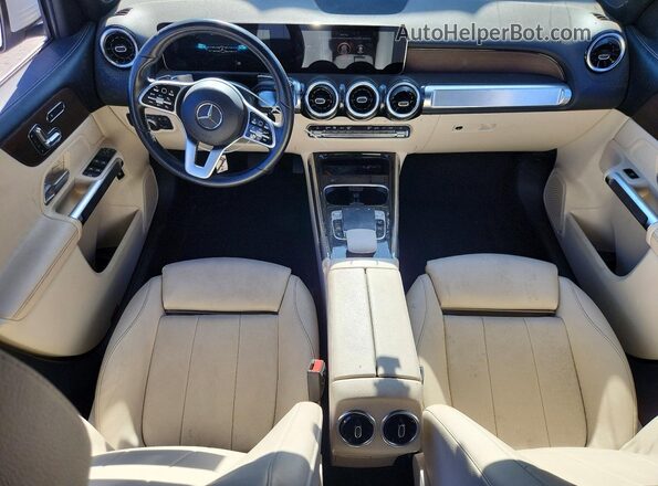 W1N4M4HB8LW023197 2020 MERCEDES-BENZ GLB-CLASS White Widok deski rozdzielczej