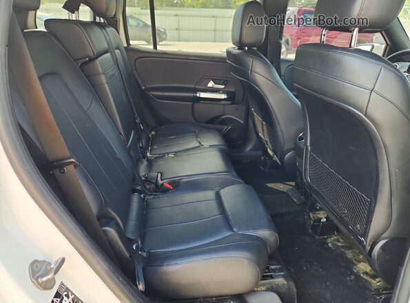 W1N4M4HB9LW024908 2020 MERCEDES-BENZ GLB-CLASS White Rear interior view