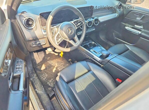W1N4M4HB9LW024908 2020 MERCEDES-BENZ GLB-CLASS White Dashboard view
