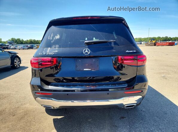 W1N4M4HBXRW354422 2024 MERCEDES-BENZ GLB-CLASS Black Widok z tyłu