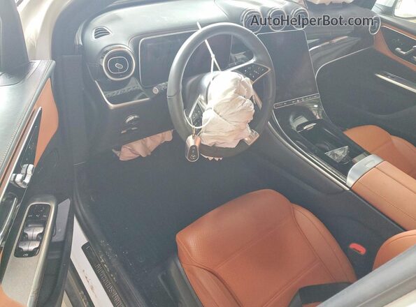 W1NKM4HB7RF088588 2024 MERCEDES-BENZ GLC-CLASS Белый Вид панели приборов