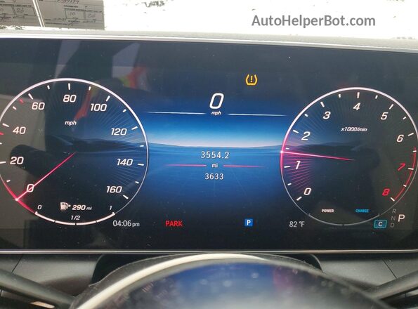 W1NKM4HB8TF484939 2026 MERCEDES-BENZ GLC-CLASS White Սարքավորումների վահանակի տեսք