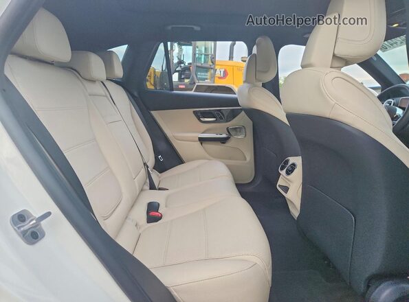 W1NKM4HB9SF402263 2025 MERCEDES-BENZ GLC-CLASS Белый Вид задней части салона