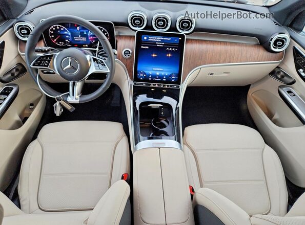 W1NKM4HB9SF402263 2025 MERCEDES-BENZ GLC-CLASS Белый Вид панели приборов