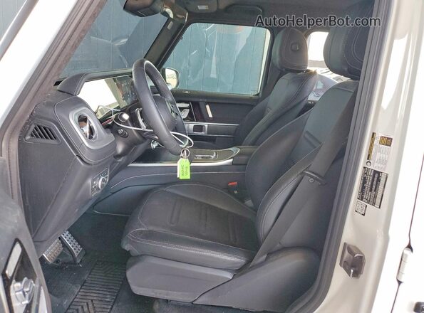 W1NWH1AB8SX062242 2025 MERCEDES-BENZ G-CLASS White წინა სალონის ხედი
