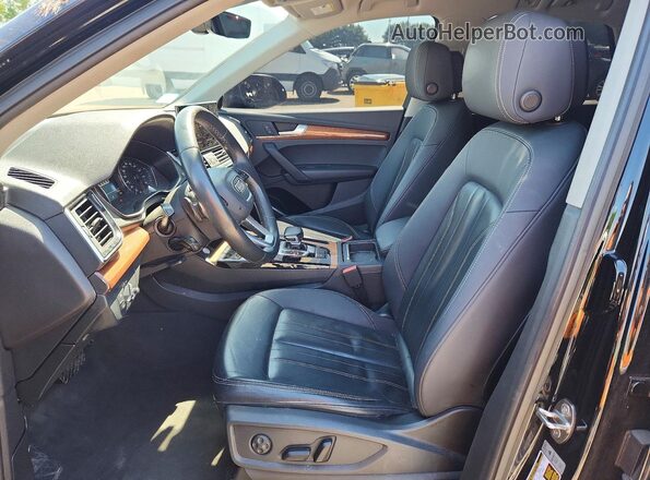 WA1AAAFY2M2004155 2021 AUDI Q5 Black Vista interior delantera