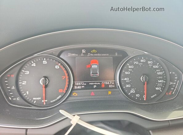 WA1ABAFY0N2109355 2022 AUDI Q5 Silver Սարքավորումների վահանակի տեսք