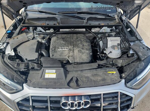 WA1ABAFY0N2109355 2022 AUDI Q5 Silver Շարժիչի բաժամունքի տեսք